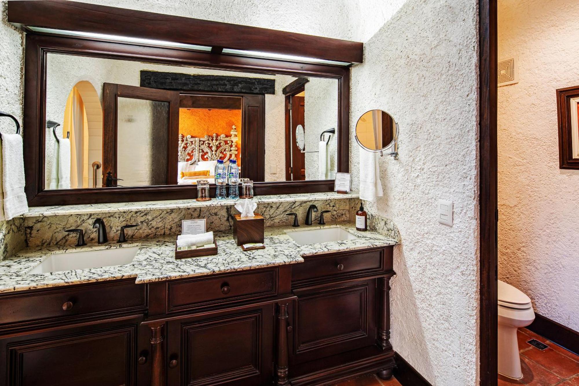 Las Cruces Boutique Hotel أنتيغوا غواتيمالا المظهر الخارجي الصورة